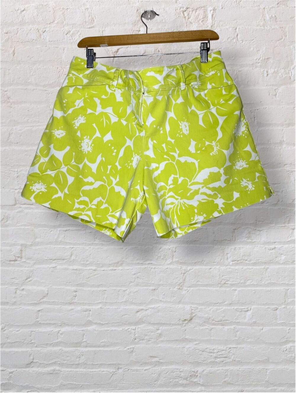The Limited Lime Green White Short Chino Y2K Cottagecore Coquette Coastal Preppy